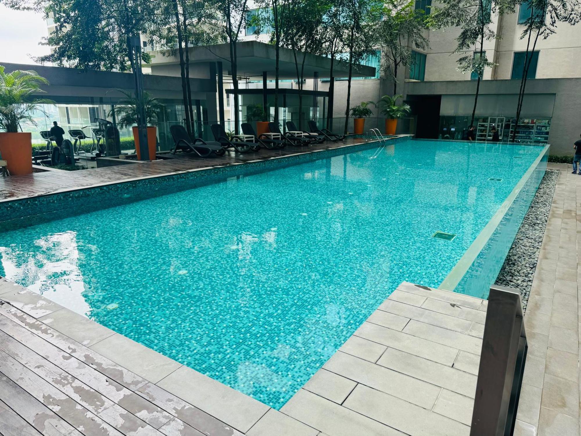 Summer Suites Klcc By Classy Kuala Lumpur Extérieur photo