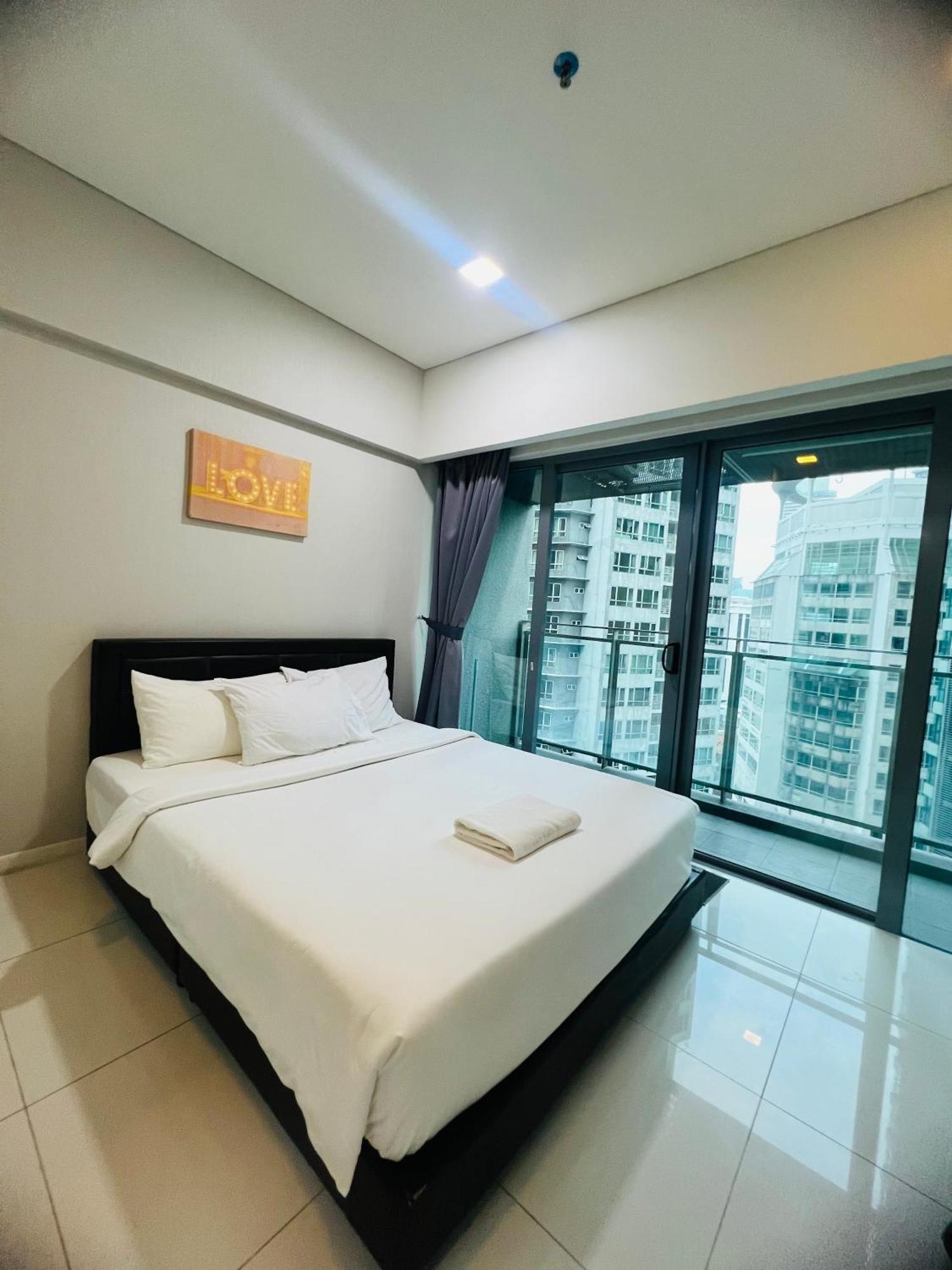 Summer Suites Klcc By Classy Kuala Lumpur Extérieur photo