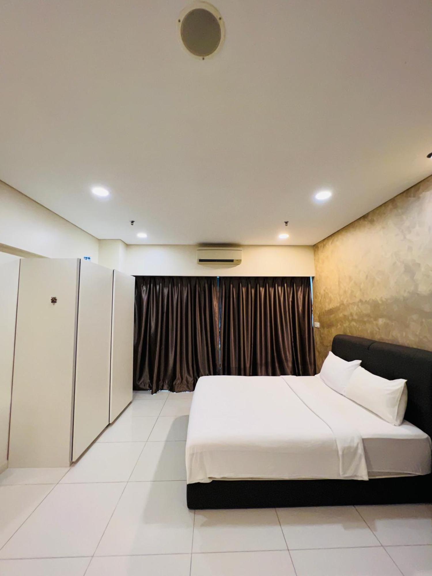 Summer Suites Klcc By Classy Kuala Lumpur Extérieur photo